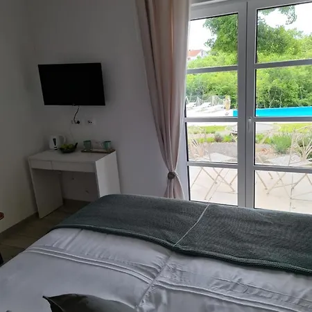 Boutique Osma - Adults Only מלון 4*