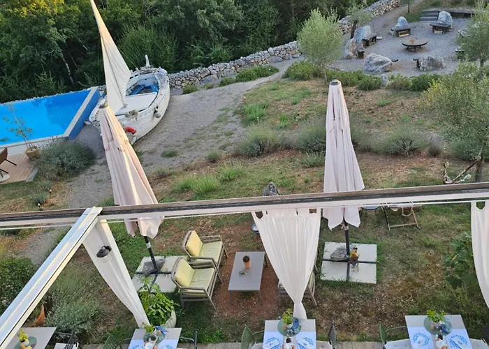 Boutique Osma - Adults Only ホテル 4*